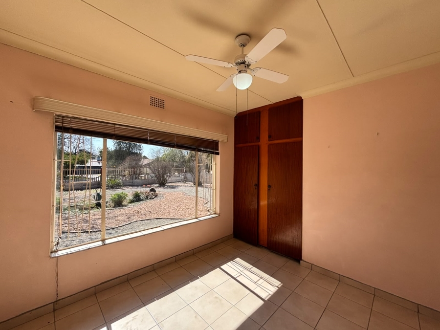 3 Bedroom Property for Sale in La Hoff North West